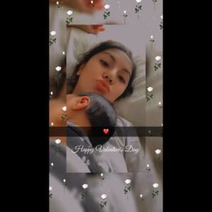 Meet your Posher, Esmeralda